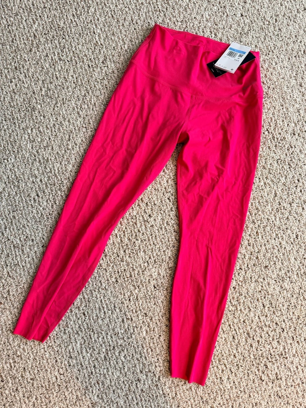Medium NWT - Zenvy 💥💥 Nike Women's Bright Pink High-Rise Leggings - Picture 3 of 5